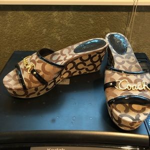 Coach sandals